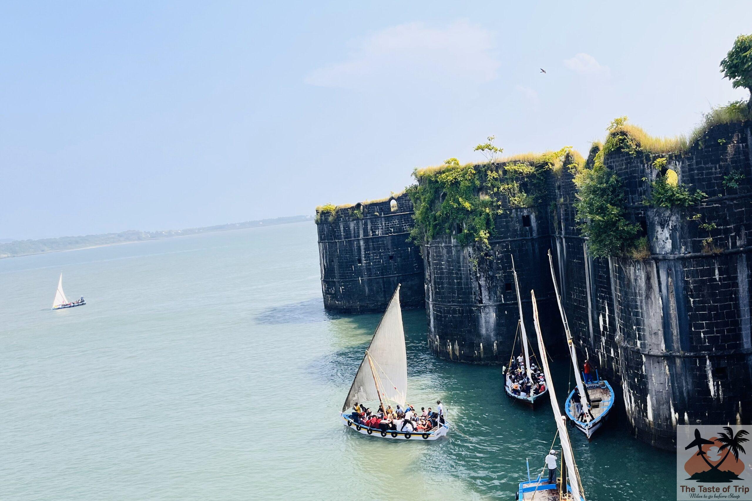 Murud Janjira – The Invincible Sea Fortress of Maharashtra