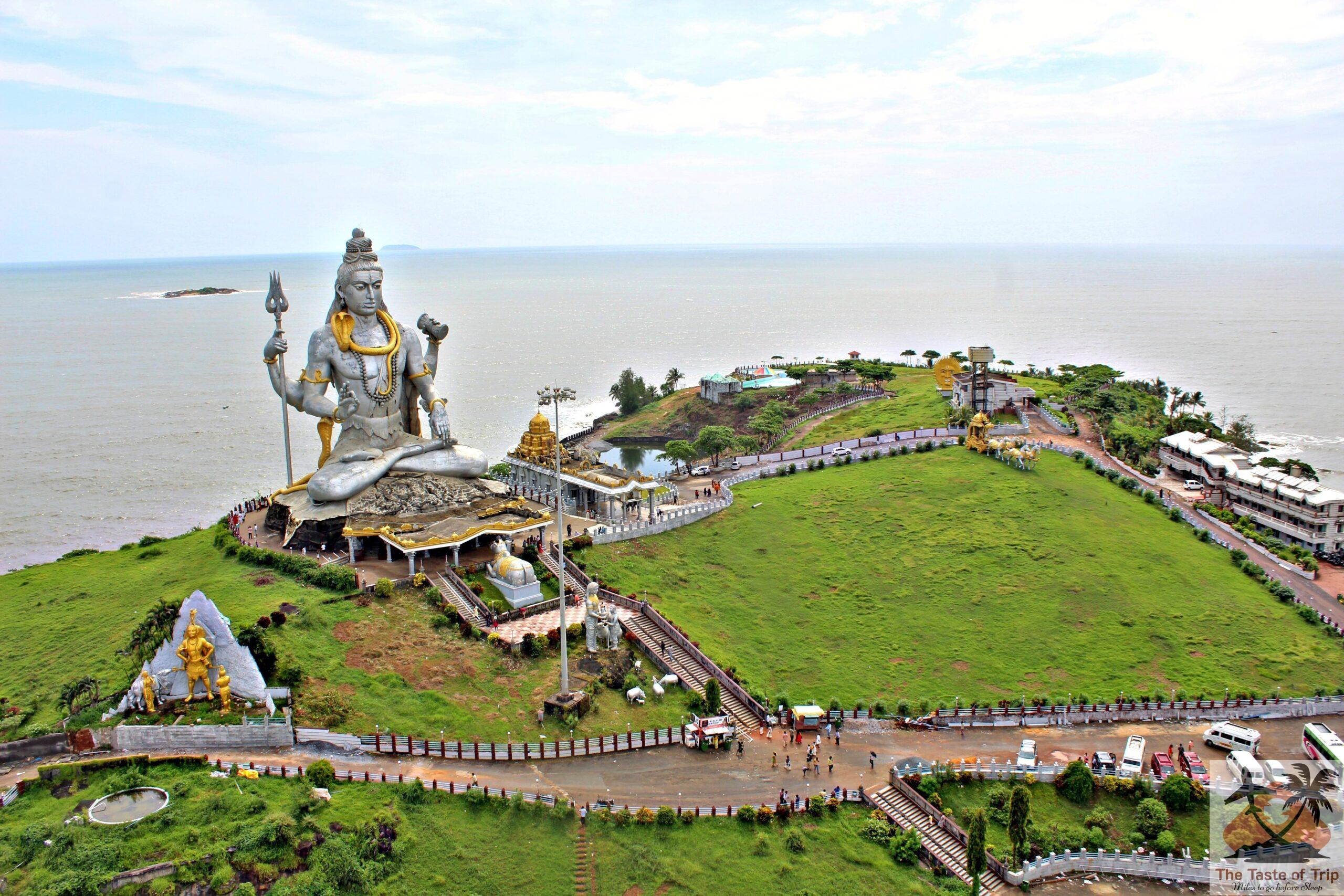 Murudeshwar: Where the Sea Bows in Reverence to Shiva